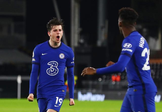 西部最新排名：快船创NBA奇迹，独行侠收大礼，4队排名互换