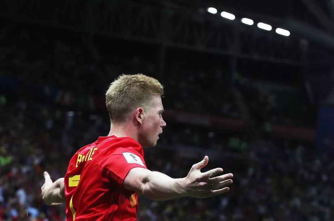 波士顿红袜与纽约洋基在伦敦体育场进行史上首次欧洲系列赛，单场得分创新高