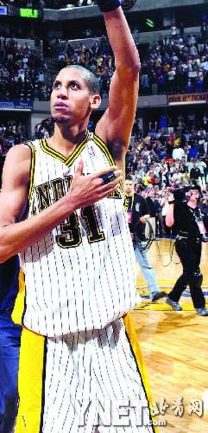 抓住对手的 抓住对手的