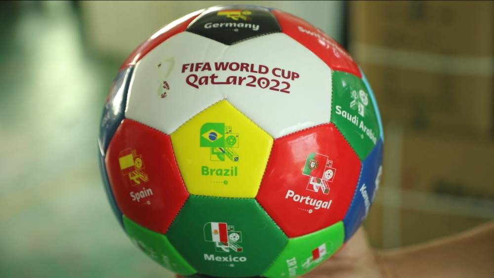 居公司通过 居公司通过